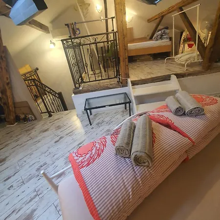 Hancho - Old Center Bed & Breakfast *